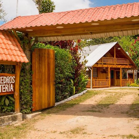 Hosteria Los Cedros De Mindo Exterior photo
